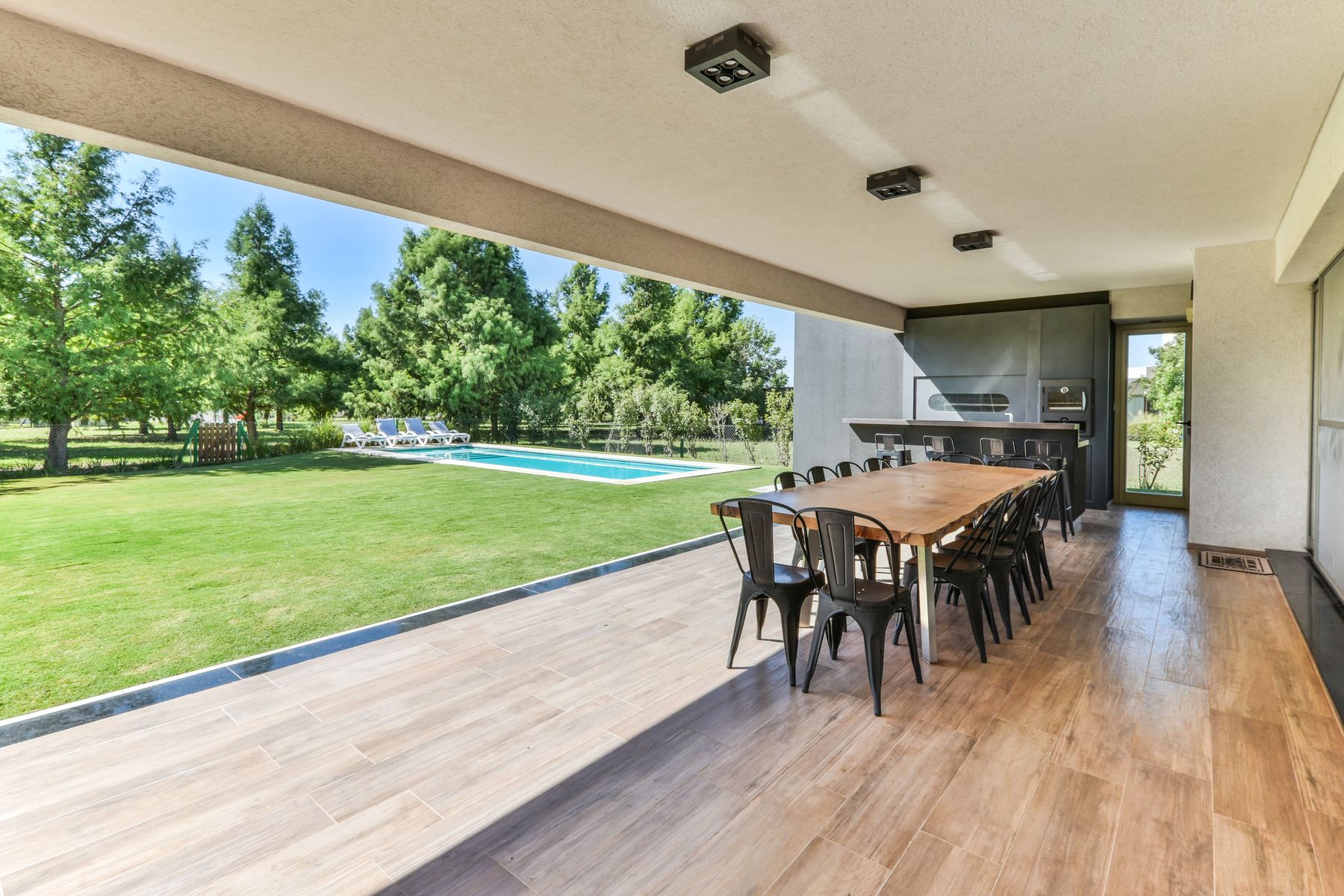 Casa SS 418 — Galería